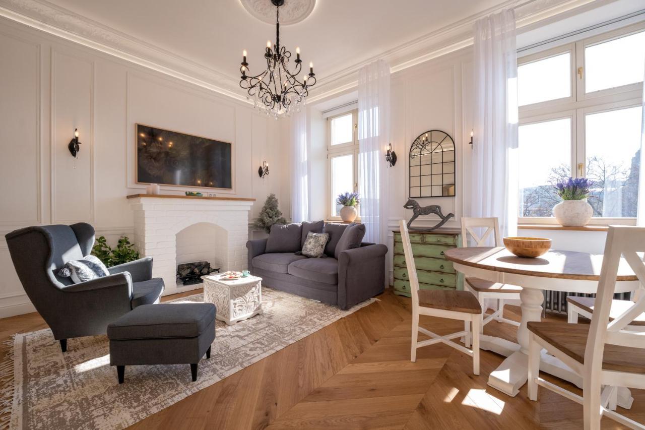 Charme De Provence In Prague Lejlighed Eksteriør billede